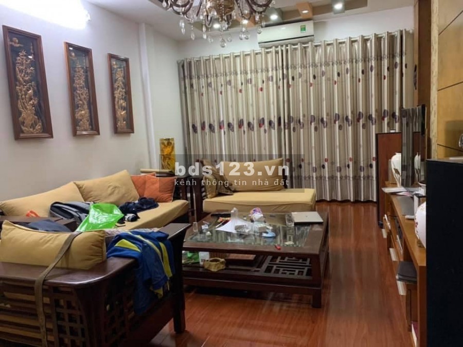 CẦU GIẤY - NHÀ ĐẸP - NGÕ THÔNG - BÃI GỬI XE Ô TÔ 20M