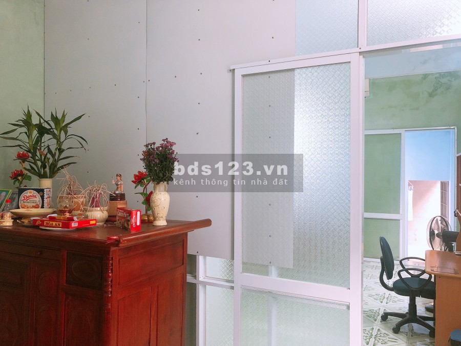 Bán nhà phố Nguyễn Thị Duệ, TP Hải Dương, căn góc 56.2m2, 2 tầng, giá tốt chỉ 1 tỷ 230 triệu