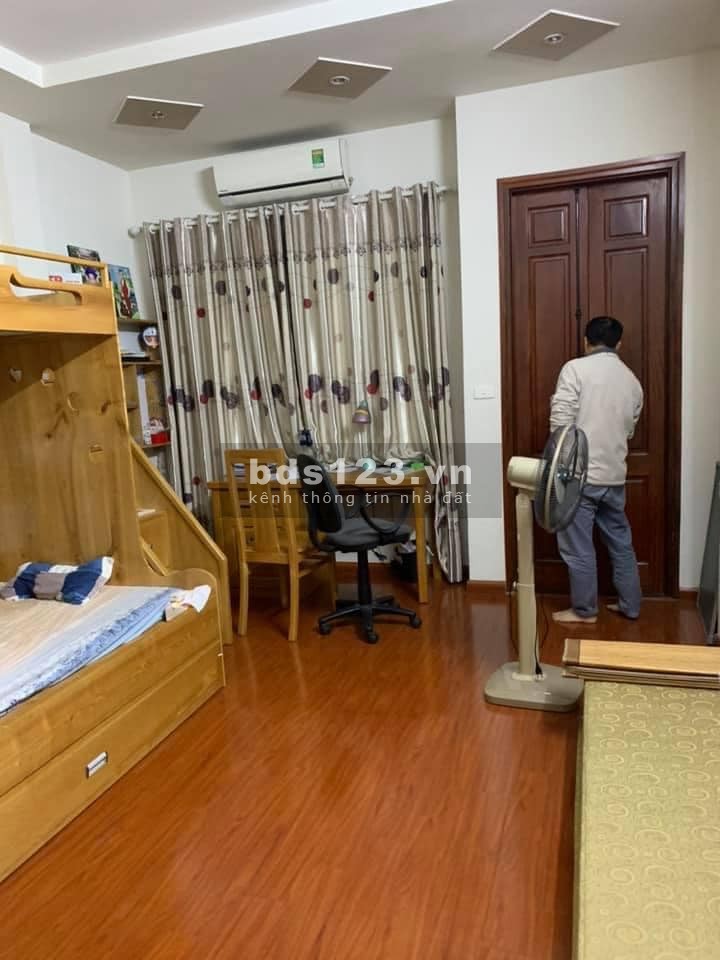CẦU GIẤY - NHÀ ĐẸP - NGÕ THÔNG - BÃI GỬI XE Ô TÔ 20M