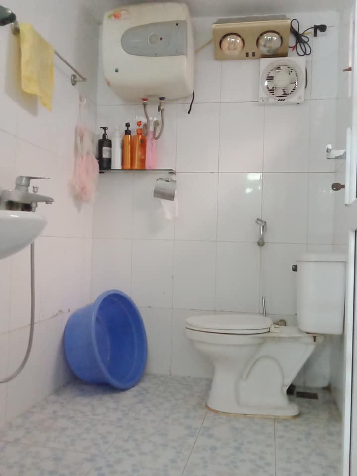 Bán nhà Âu Cơ, Tây Hồ, cách mặt phố 20m, 40m2 x 3 tầng, nhỉnh 3 tỷ