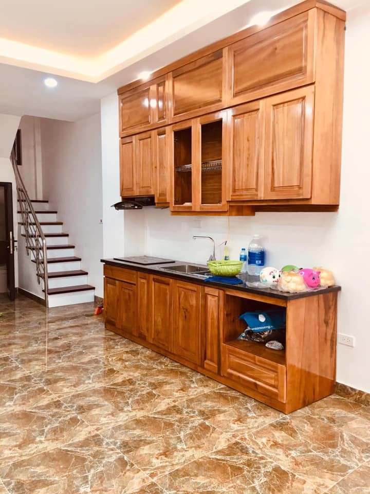 NHÀ NGUYỄN HOÀNG, NGÕ RỘNG, KD, Ô TÔ, 50M2, 6 tầng, MT 4, nhỉnh 6tỷ