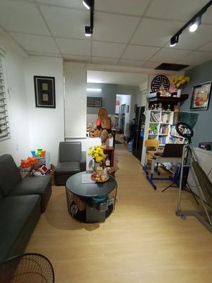Kẹt tiền bán gấp nhà Tân Phú, 93m2, nở hậu , đang cho thuê 20tr/tháng.