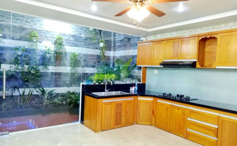 Bán nhà MT Nhất Chi Mai, 4 tầng, giá 12 tỷ 800