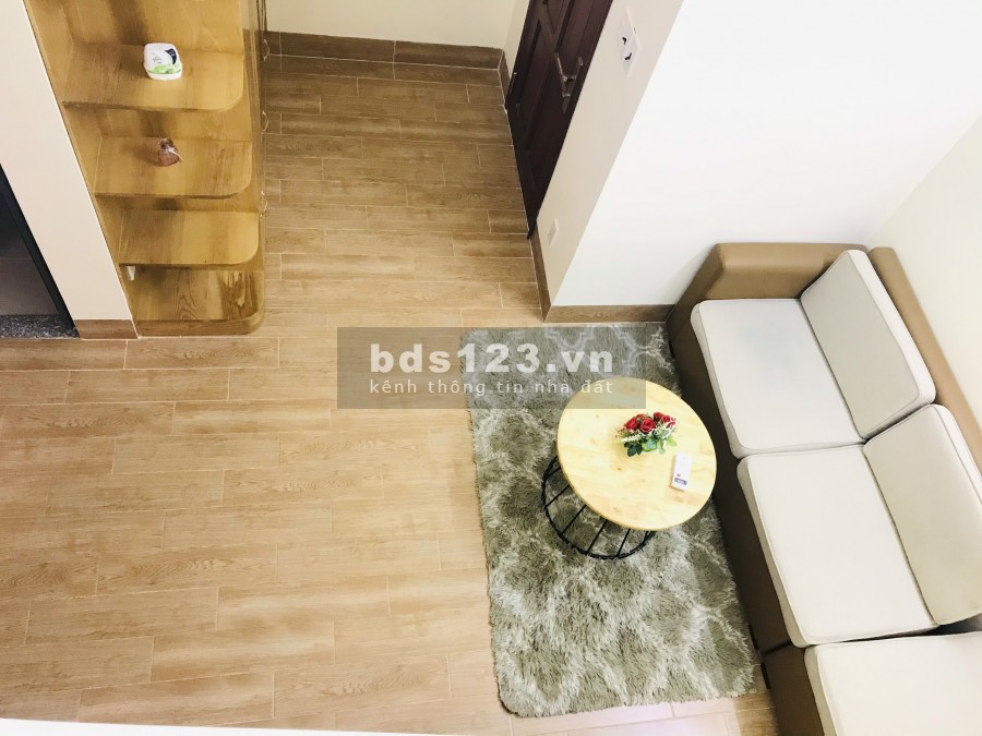 Cho thuê căn hộ dịch vụ full nội thất có gác Quận 10