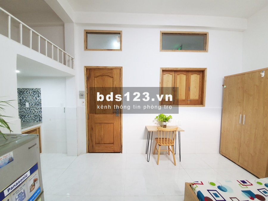 Cho thuê phòng trọ rộng 35m3 có gác có sẵn nội thất giá rẻ quận 7 - chỉ 4tr/tháng