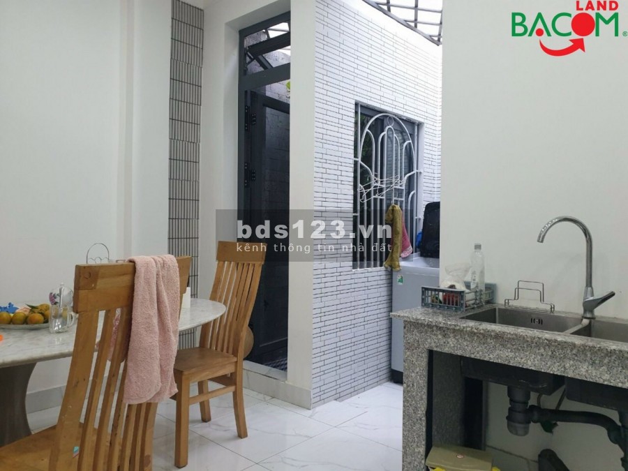BÁN NHÀ NGAY CHỢ NHỎ TÂN HIỆP SHR 100% THỔ CƯ