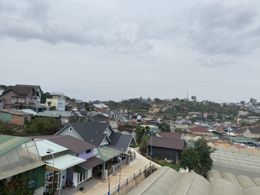 Bán nhà mới xây, view siêu đep đường Nguyễn Đình Quân - P5 Đà Lạt.
