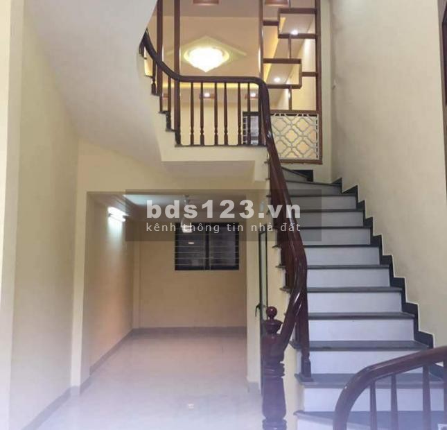 NHÀ GIÁ RẺ! 1.42 tỷ có căn 3 tầng (34m2-3PN) gần đường cenco 5 ra KĐT mậu lương