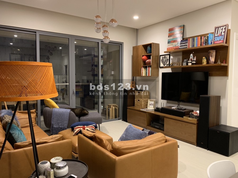 Bán căn Đảo Kim Cương 3 pn giá tốt, nội thất cao cấp view hồ bơi, diện tích 2300m2, lh 0938418298