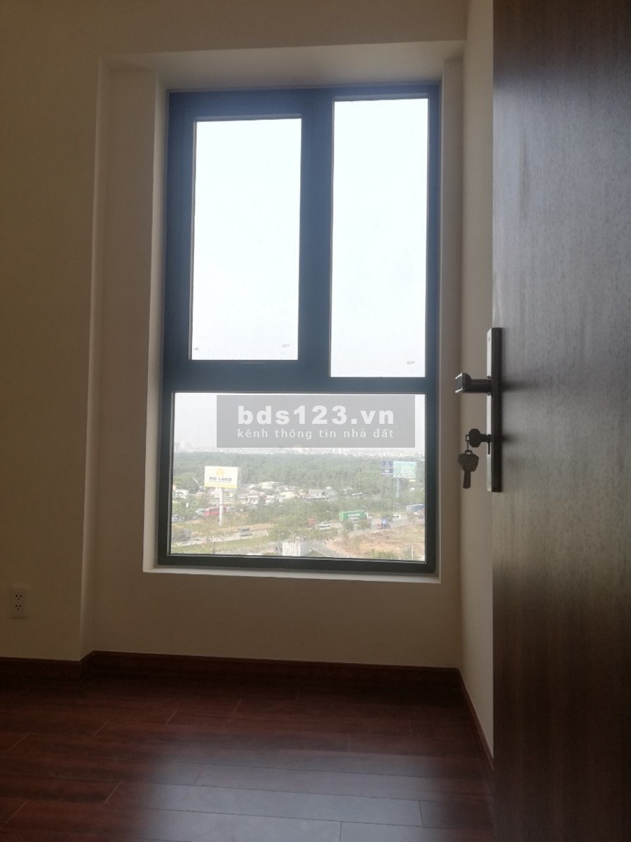 Chính chủ cần bán gấp 2 căn hộ chung cư Centana Thủ Thiêm, căn đẹp bao thuế phí, giá tốt