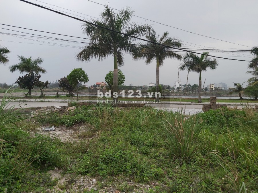 Chủ gửi lô đất 125m2 giá 1 tỷ ngay chân Cầu Xáng Bình Chánh Sổ hồng riêng chính chủ, Thổ cư