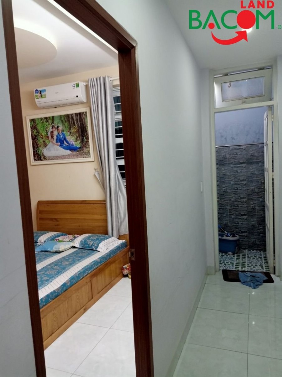 Bán nhà đẹp 1 Trệt 1 gác đúc, P. Tân Phong, dt 100m2, thổ cư 100% Chỉ 3,5 tỷ