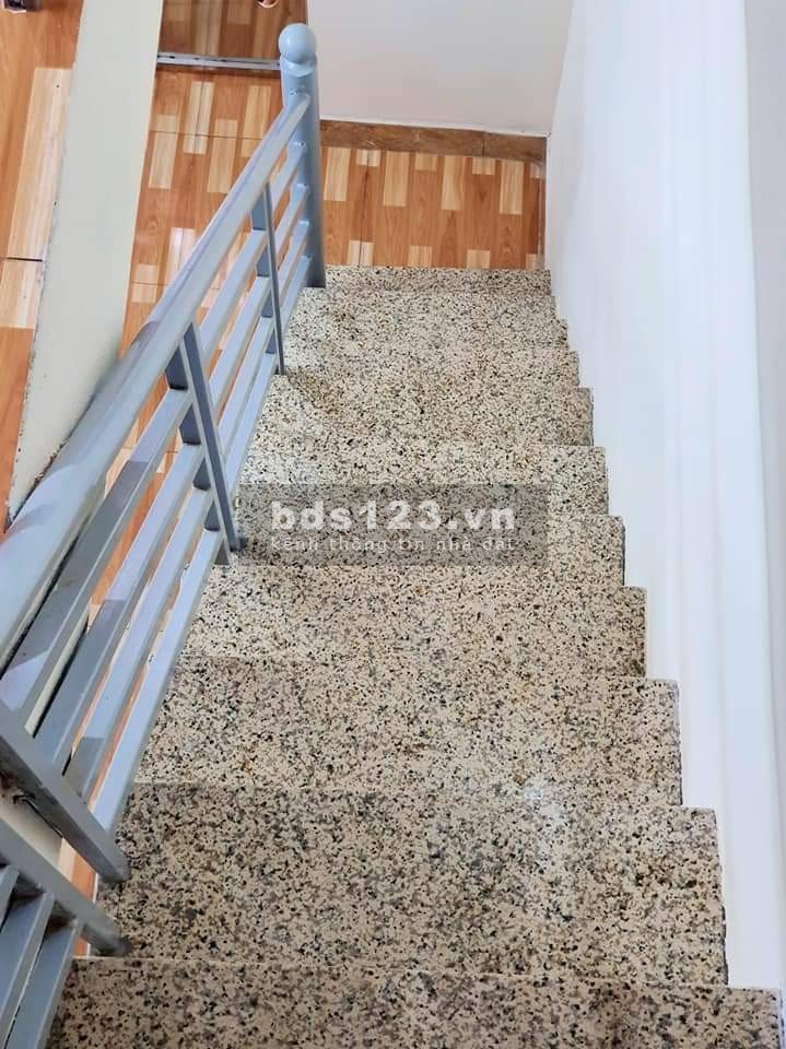 Nhà Bạch Mai, 4T, 66m2 sử dụng.Hơn 1 tỷ