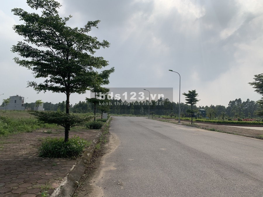 BÁN LÔ ĐẤT 100M2 – TRUNG TÂM KĐT NHÌN VƯỜN HOA 5000M2 VÀ TÊN CHÍNH CHỦ HĐ