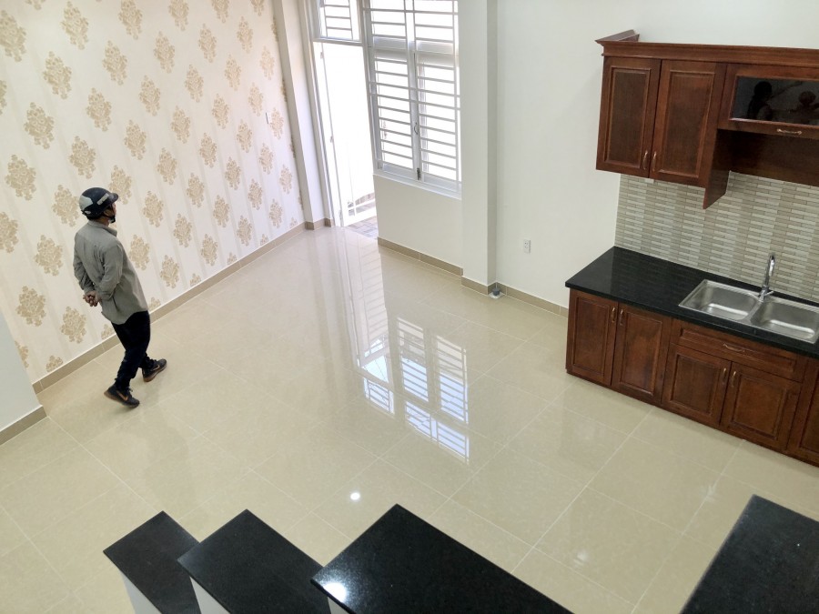 Nhà 1Tr2L DT (4,7 x 14m) Ngay Sau Chợ Bình Triệu, SHR