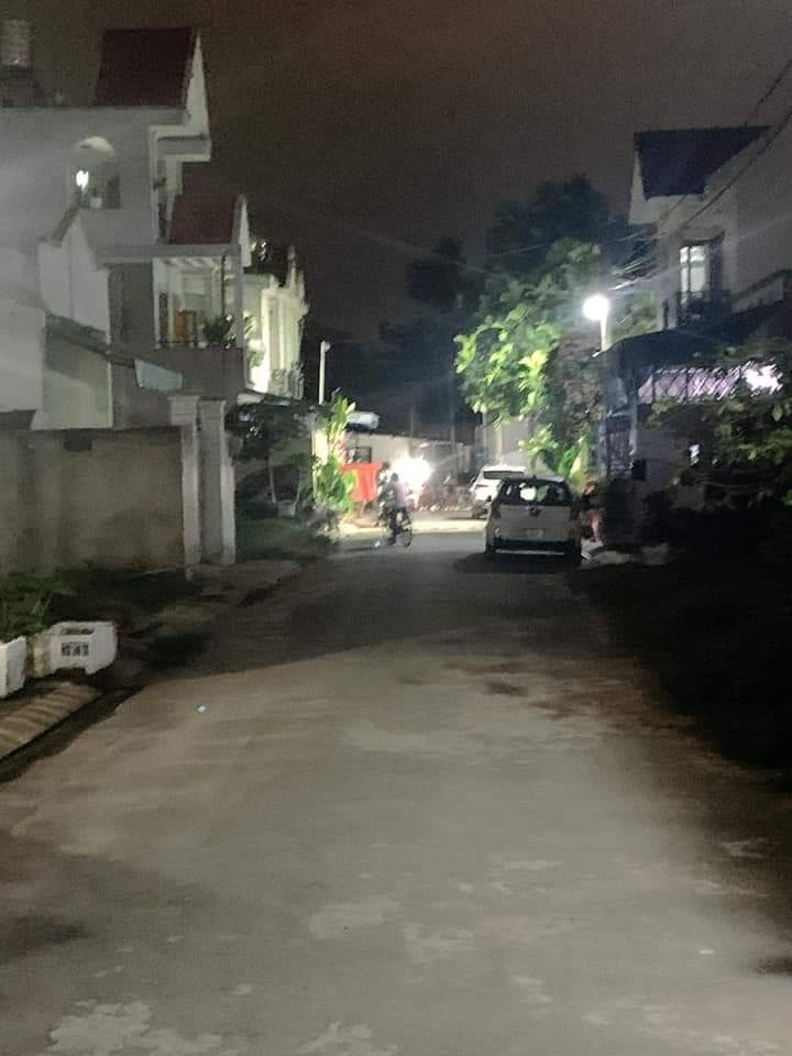 BÁN NHÀ BÀ ĐIỂM HÓC MÔN 80M2 GIÁ 4,4 TỶ