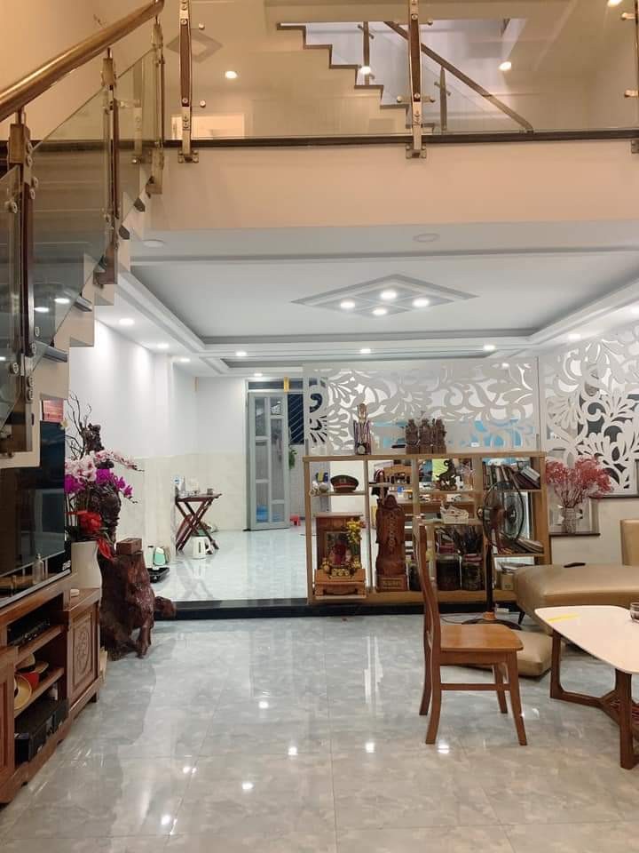 BÁN NHÀ BÀ ĐIỂM HÓC MÔN 80M2 GIÁ 4,4 TỶ