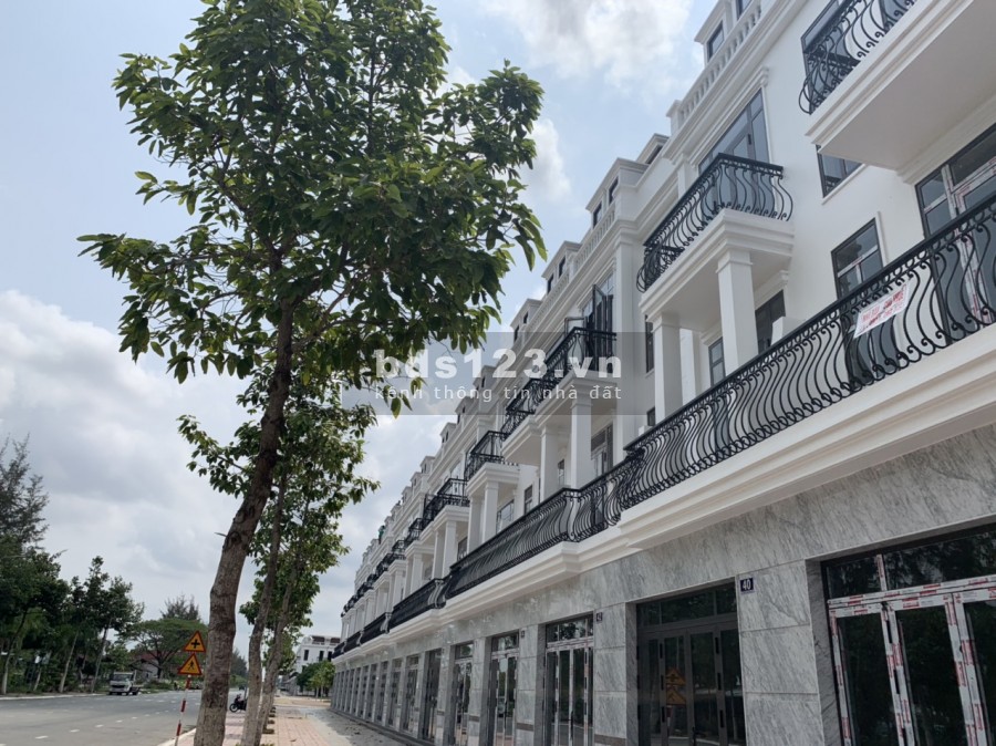 NHÀ PHỐ KHU ĐÔ THỊ 5A, KHUÔN VIÊN THOÁNG MÁT NHIỀU TIỆN ÍCH