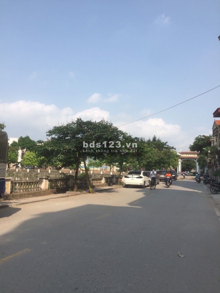 Bán nhà 5 tầng 31m2 mặt ngõ Phú Diễn, ngõ thông giá 2.9 tỷ