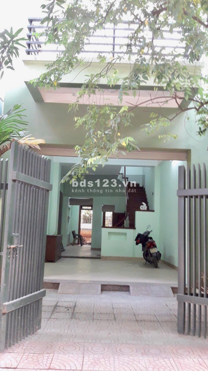 Cho thuê nguyên căn Hoàng Quốc Việt, 90m2, 5 tầng
