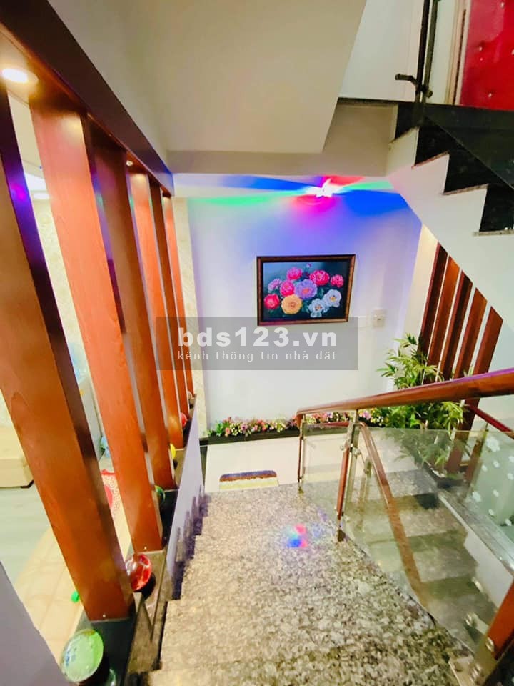 (Quận 12)Tuyệt đỉnh nhà Tô Ký - Quang Trung, Đông Hưng Thuận, dt 110m2, 3 tầng, giá 5.68tỷ