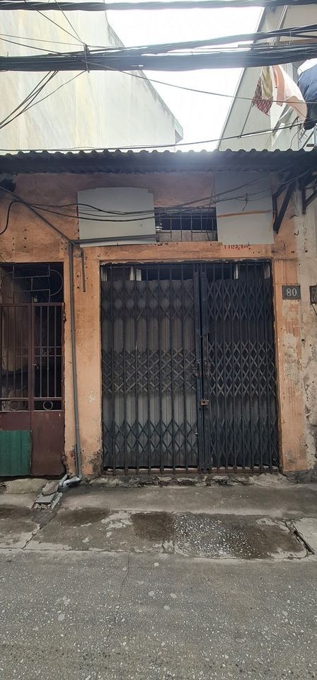 Bán đất cho nhà Giang Văn Minh gần đường Kim Mã ,ngõ thông, rộng có thể kD 54m2 nhỉnh 4 Tỷ