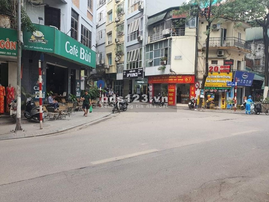 Sát mặt phố Nguyễn Thái Học, 86m2 MTx6.5m 4 Lầu, Đống Đa