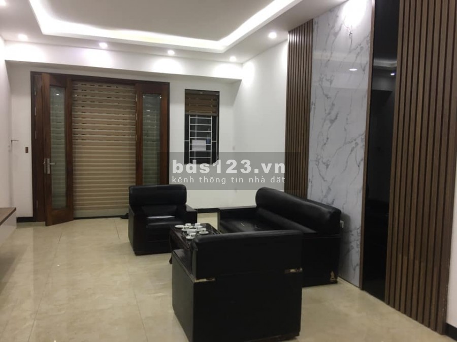 Siêu hiếm nhà Cầu Giấy kinh doanh 60m 5 tầng 5,7 tỷ.