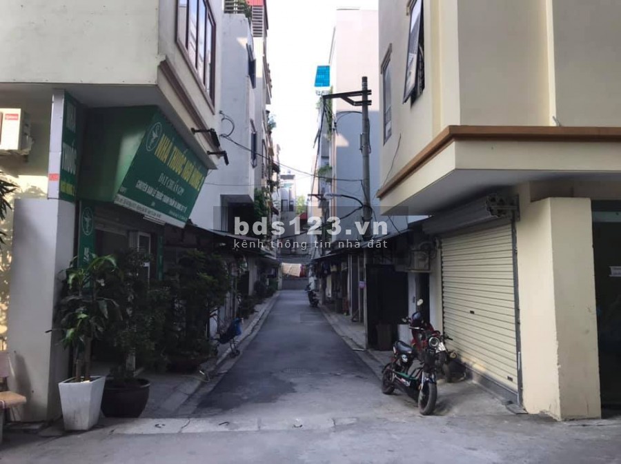 Phân lô quân đội Vạn Phúc 50m2, 5 tầng, nhà đẹp, thiết kế hợp lý, gara, tặng nội thất 5 tỷ 75