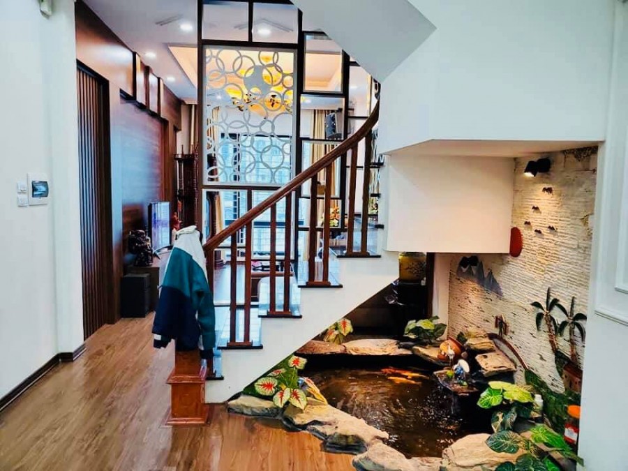 Bán nhà Hoàng Văn Thái Đỉnh của chóp ô tô tránh phi thẳng vào nhà nhà mới đẹp long lanh, 50mx5 tầng nhỉnh 6 tỷ