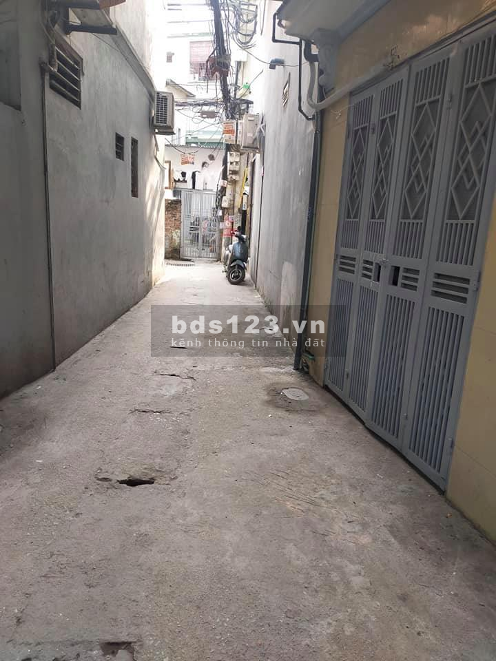 Bán nhà Lĩnh Nam , giá rẻ bất ngờ