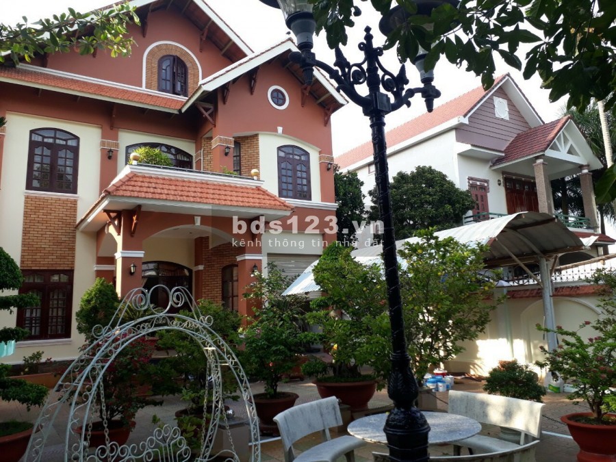 Bán đất 2 MT Lê Trọng Tấn 360m2 (Phú Mỹ Châu Pha)