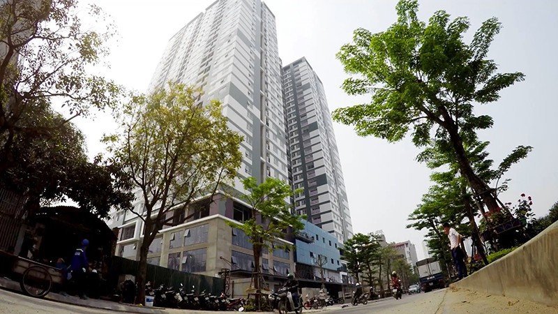 Bán nhà mặt phố Vũ Tông Phan - Ngã Tư Sở, DT 310m, C4, MT 11m, giá 46 tỷ