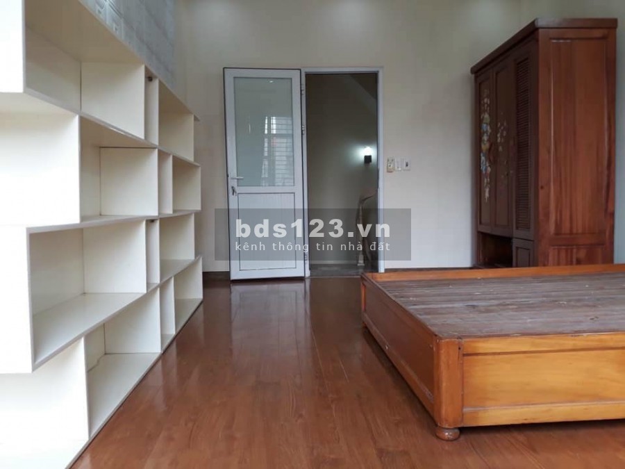 Bán Nhà khu vực Thanh Xuân, 27m*5Tầng, gần chợ kinh doanh, giá chỉ 3 tỷ.