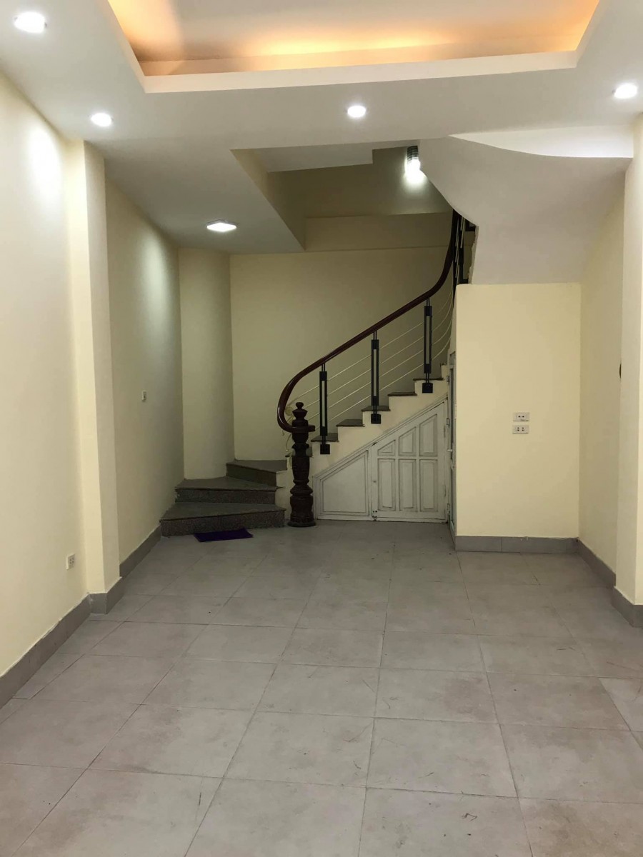 SIÊU PHẨM MẶT PHỐ NHỎ THANH XUÂN- KINH DOANH-Ô TÔ TRÁNH33m2 6 tầng giá chỉ 6,3 tỷ