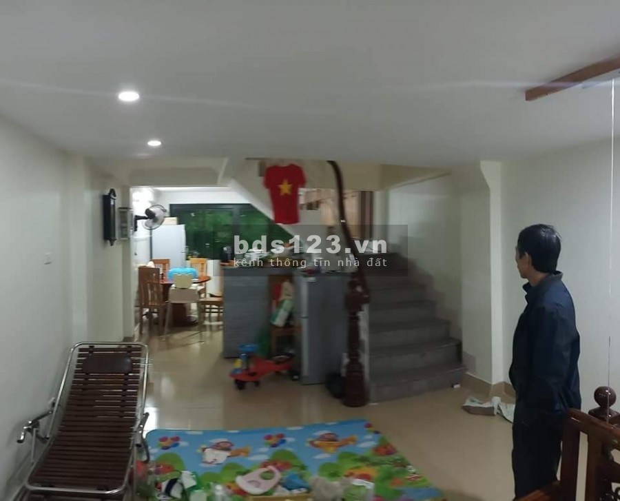 Nhà 5T Phố Mỹ Đình, 54M2, MT 3.9M, Ngõ Thông, Giá chỉ 4.75 Tỷ. LH 0961427470