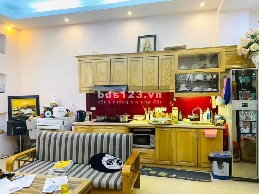 Mặt Phố Bà Triệu, HĐ, 80m, 3T, MT6.6m, Lô Góc, Kinh Doanh Sầm Uất, giá 8 tỷ 9 Lh 0936552879