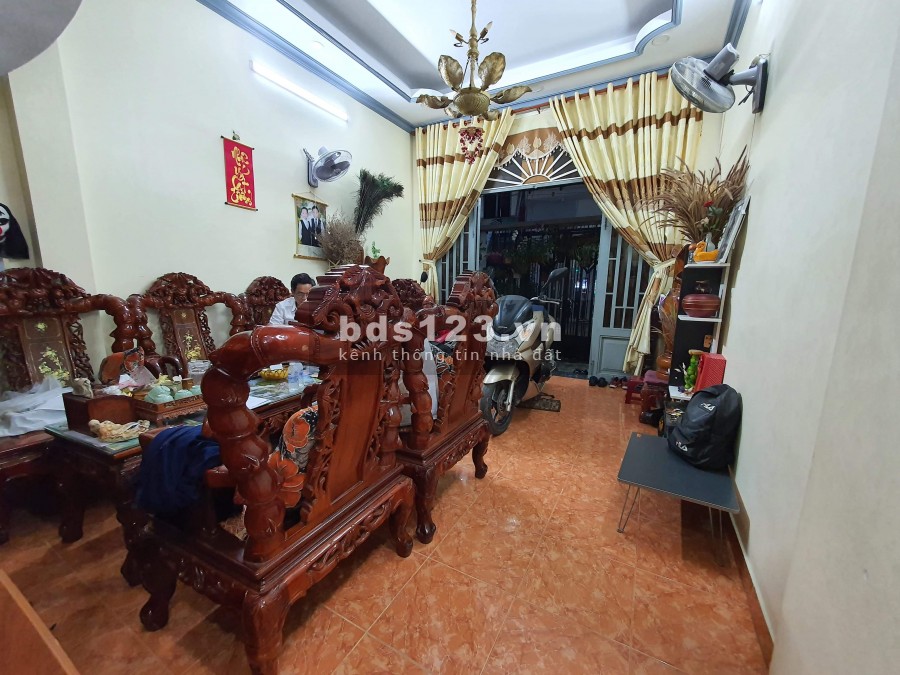 Bán nhà tặng nội thất 300 triệu sát Bình Long , Quận Tân Phú ,giá nhỉnh 5 tỷ