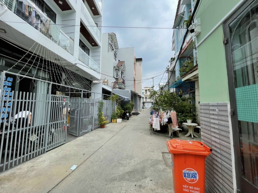 Bán nhà hẻm 56 đường Gò ô môi, P.Phú thuận, Quận 7, Giá 5.1 tỷ +84.943211439 Ms Hải