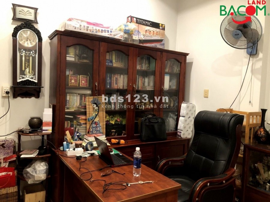 BÁN NHÀ 1T2L ,KHU D2D NGAY TRUNG TÂM BIÊN HOÀ GIÁ CHỈ 6,5 TỶ.
