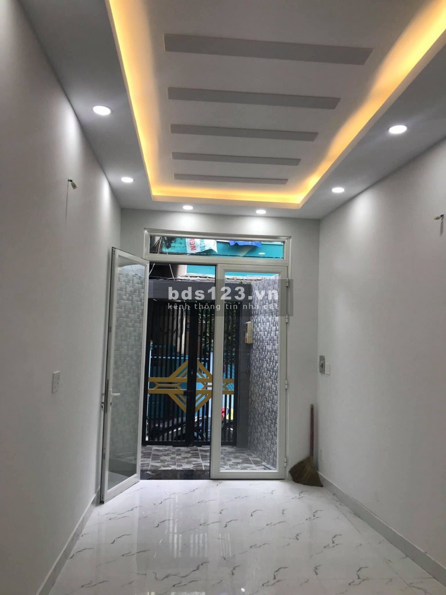 Bán gấp nhà riêng, Trung Tâm Q4, nhà mới 5 lầu, 48,6m2, chỉ 4,59 tỷ