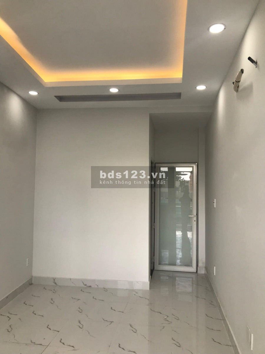Bán gấp nhà riêng, Trung Tâm Q4, nhà mới 5 lầu, 48,6m2, chỉ 4,59 tỷ