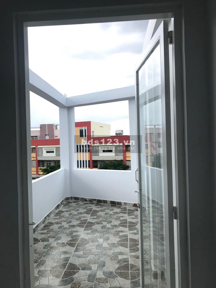 Bán gấp nhà riêng, Trung Tâm Q4, nhà mới 5 lầu, 48,6m2, chỉ 4,59 tỷ