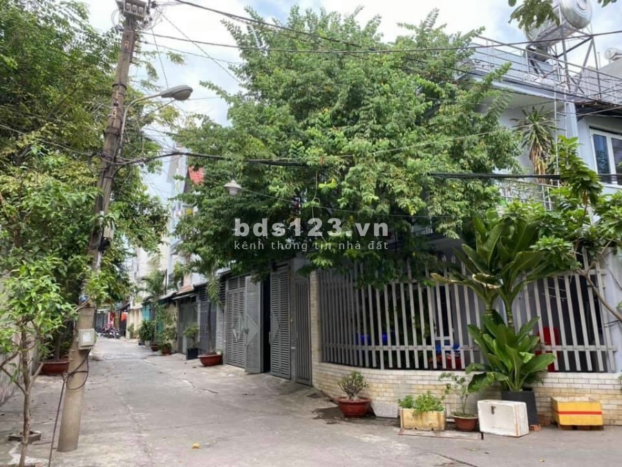 Nhà Quận Phú Nhuận, nở hậu, hẻm xe hơi, 3ỷ5, giá hiếm có