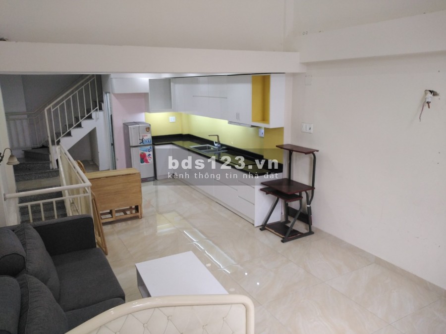 Chính chủ cho thuê nhà HXH 4.5m đường 28 Linh Đông, 1T 3L đông nam, nội thất gần đủ 0909222831