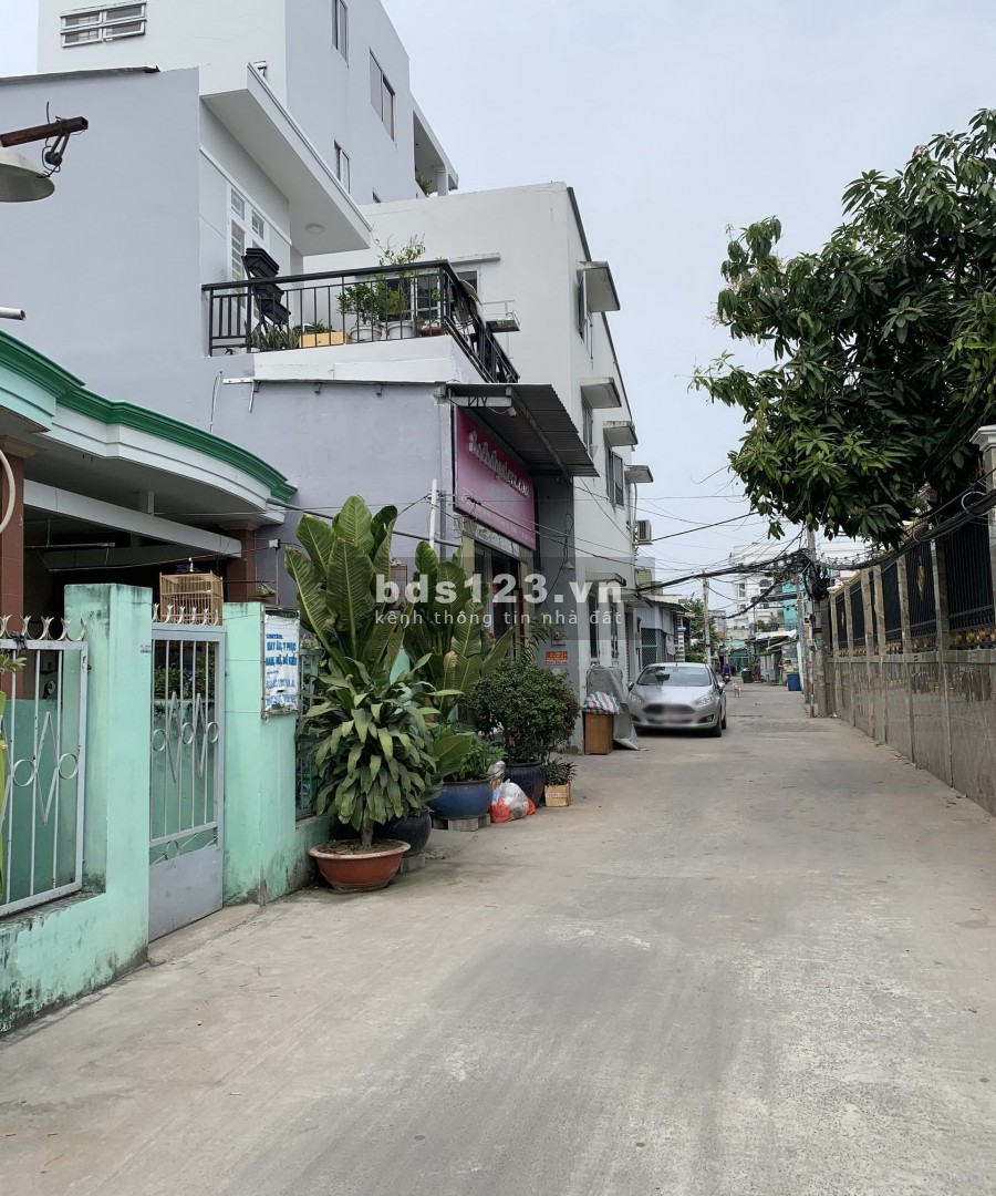Nhà 1 Lầu DT: 53m2, Hẻm Xe Hơi p,Tân Quy, Quận 7