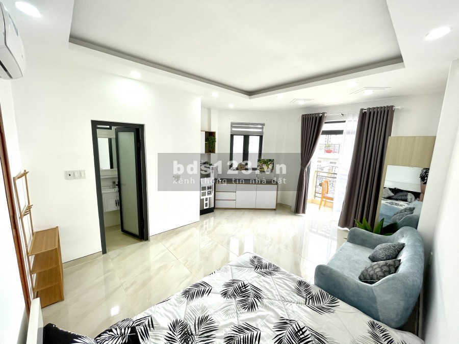 Căn hộ Bình Thạnh 35m2 ban công ful nội thất mới 100%.