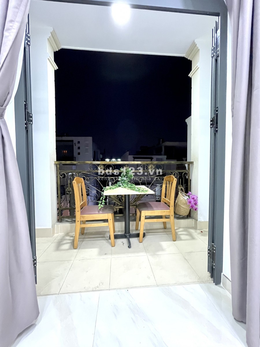 Căn hộ Bình Thạnh 35m2 ban công ful nội thất mới 100%.