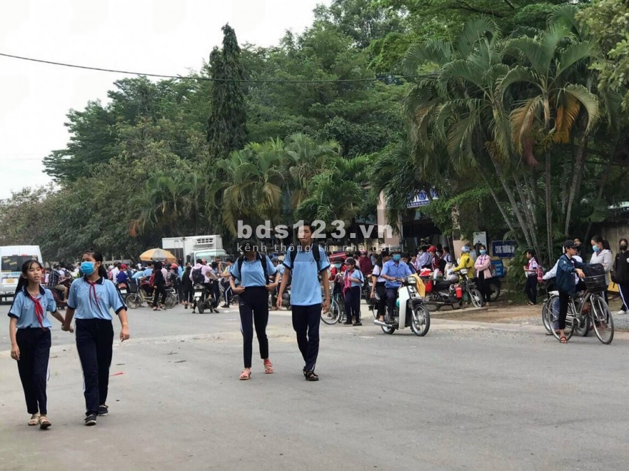 BÁN ĐẤT NGAY MẶT TIỀN TRẦN VĂN GIÀU 125M2 GIÁ 1TY1