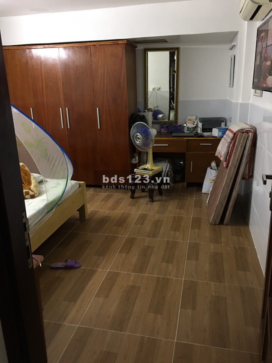 Nhà 1 Lầu DT: 53m2, Hẻm Xe Hơi p,Tân Quy, Quận 7